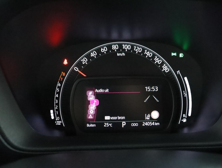 Toyota Aygo X - 1.0 VVT-i S-CVT Pulse 46