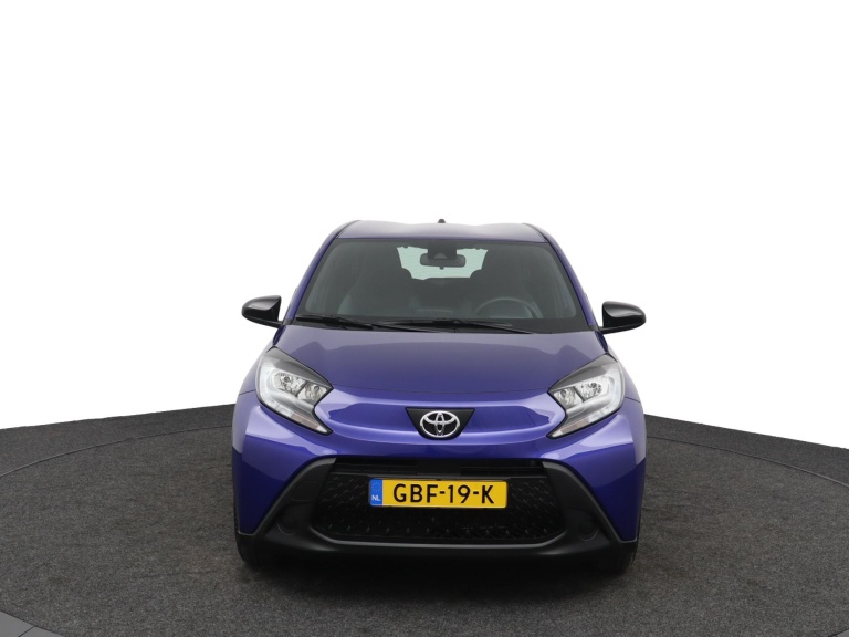 Toyota Aygo X - 1.0 VVT-i MT Play 16