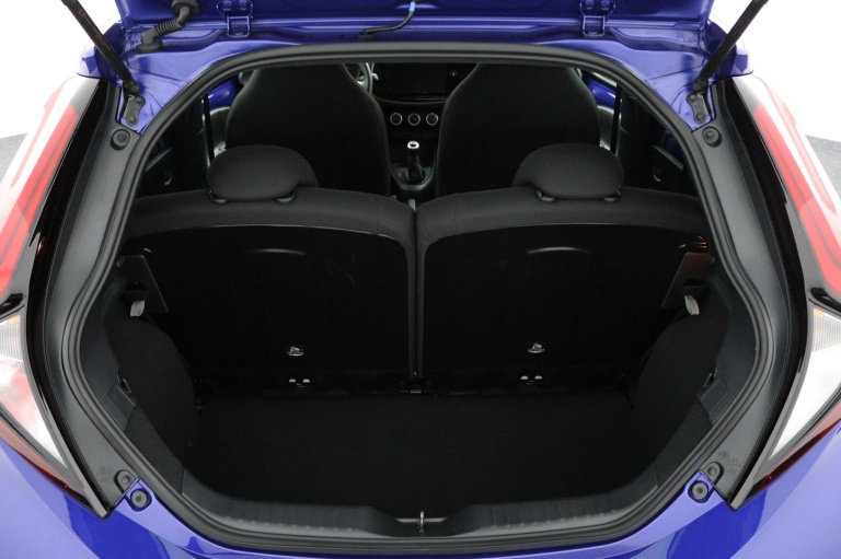 Toyota Aygo X - 1.0 VVT-i MT Play 24
