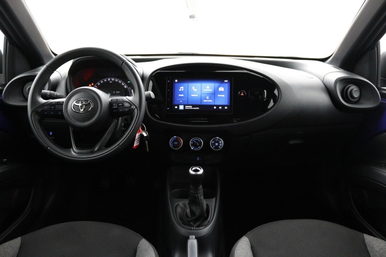 Toyota Aygo X - 1.0 VVT-i MT Play 4
