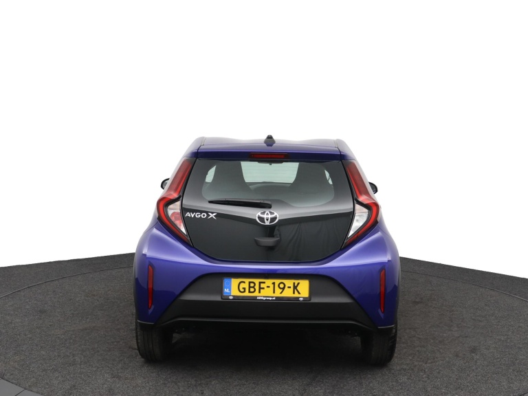 Toyota Aygo X - 1.0 VVT-i MT Play 46