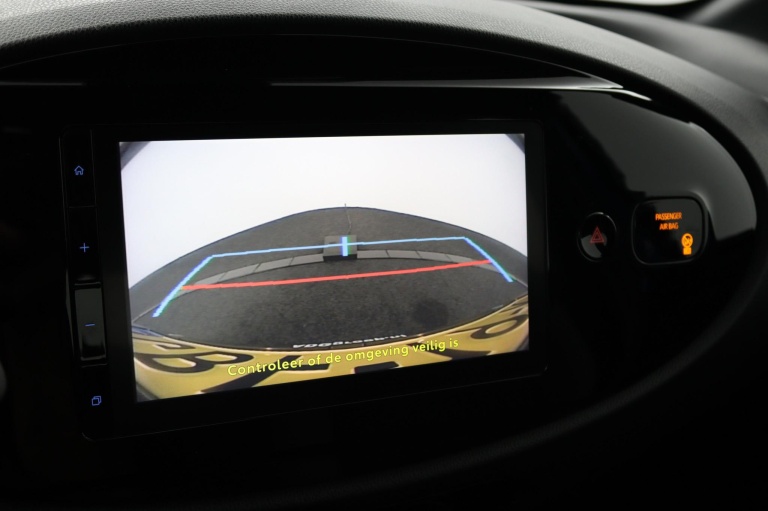 Toyota Aygo X - 1.0 VVT-i MT Play 9