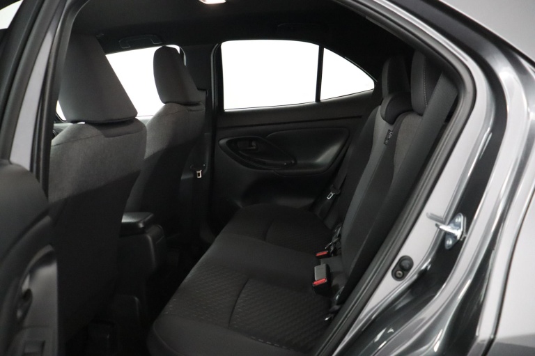 Toyota Yaris Cross - 1.5 Hybrid 115 Dynamic 14