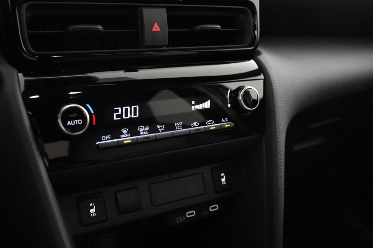 Toyota Yaris Cross - 1.5 Hybrid 115 Dynamic 21