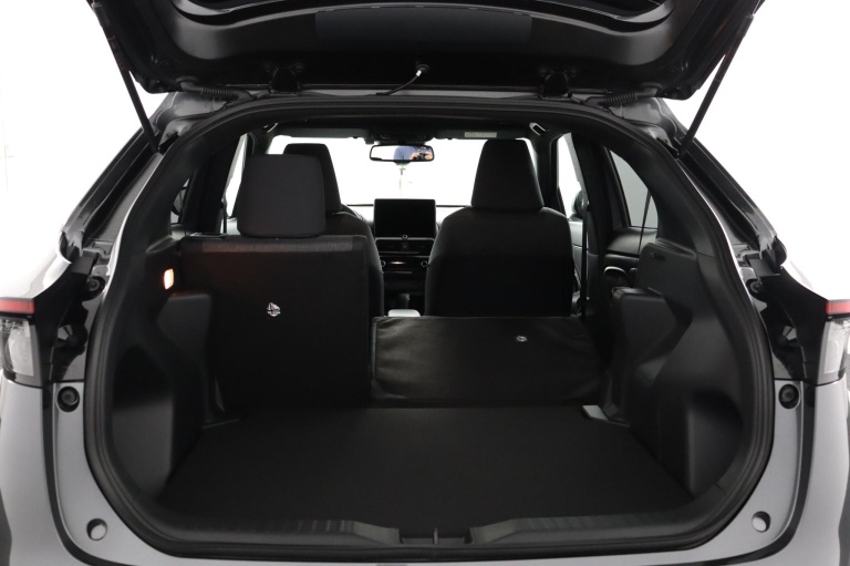 Toyota Yaris Cross - 1.5 Hybrid 115 Dynamic 27