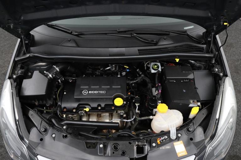 Opel Corsa - 1.2-16V BlitZ 33