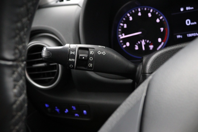 Hyundai Kona - 1.0 T-GDI Fashion 12