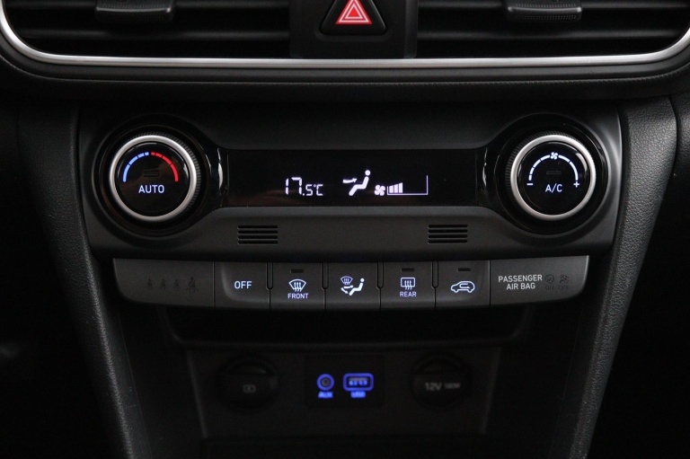 Hyundai Kona - 1.0 T-GDI Fashion 24