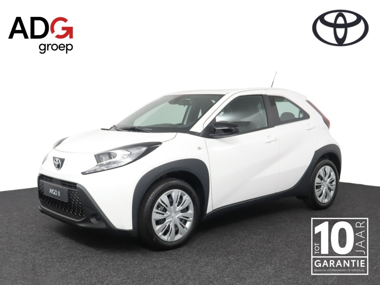 Toyota Aygo X - 1.0 VVT-i MT Play 1