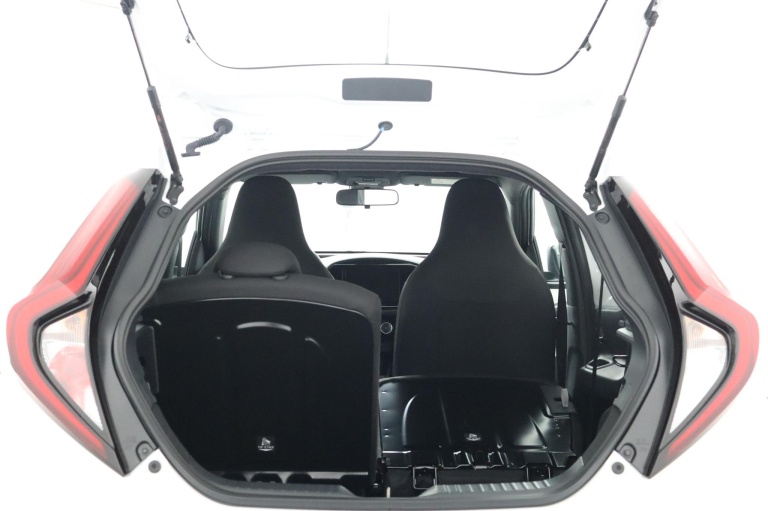 Toyota Aygo X - 1.0 VVT-i MT Play 22