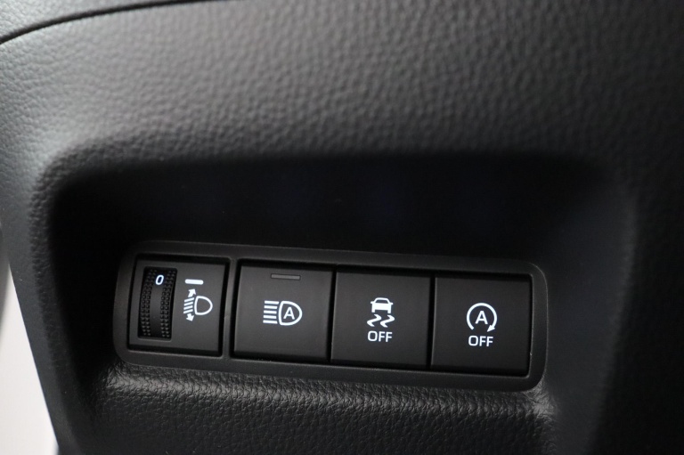Toyota Aygo X - 1.0 VVT-i MT Play 27