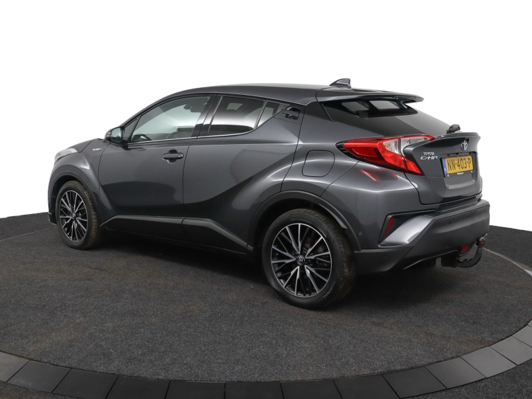 Toyota C-HR - 1.8 Hybrid Executive 12