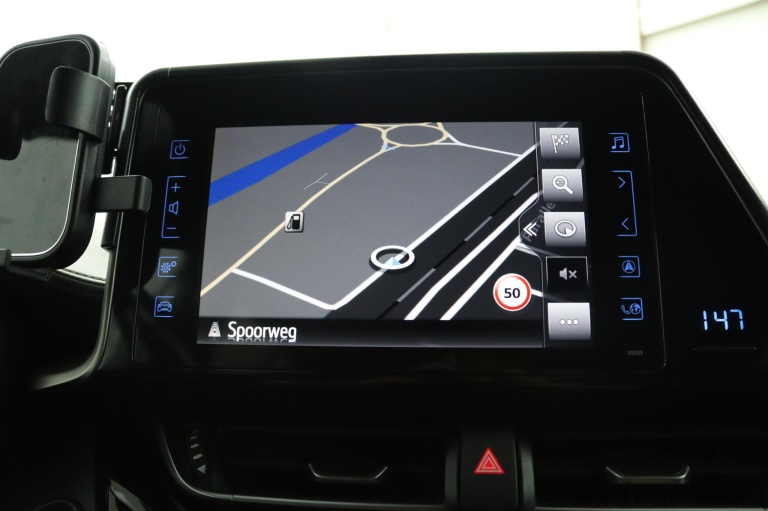 Toyota C-HR - 1.8 Hybrid Executive 28