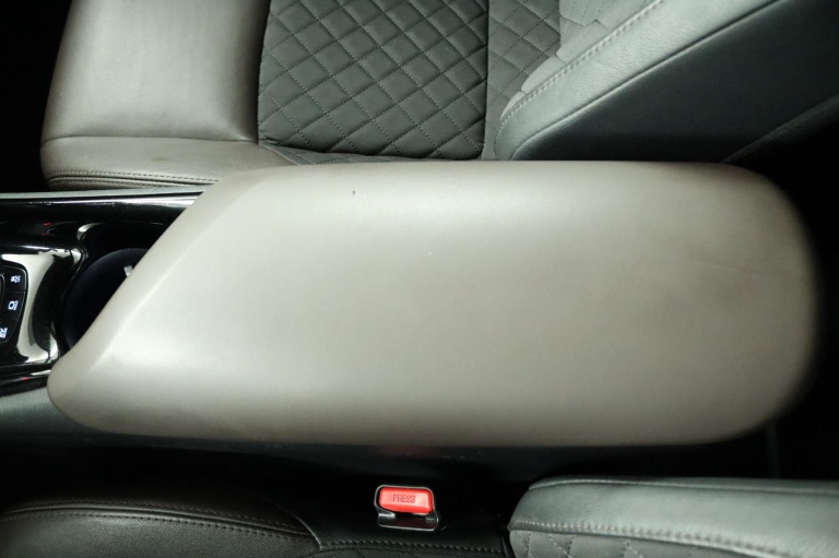 Toyota C-HR - 1.8 Hybrid Executive 60