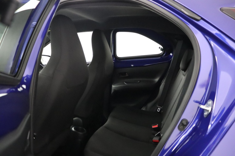 Toyota Aygo X - 1.0 VVT-i MT Play 11