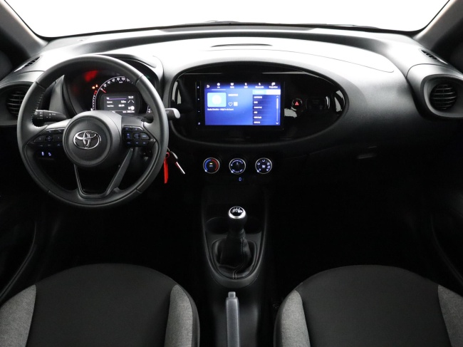 Toyota Aygo X - 1.0 VVT-i MT Play