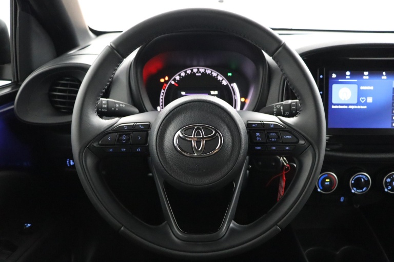 Toyota Aygo X - 1.0 VVT-i MT Play 17