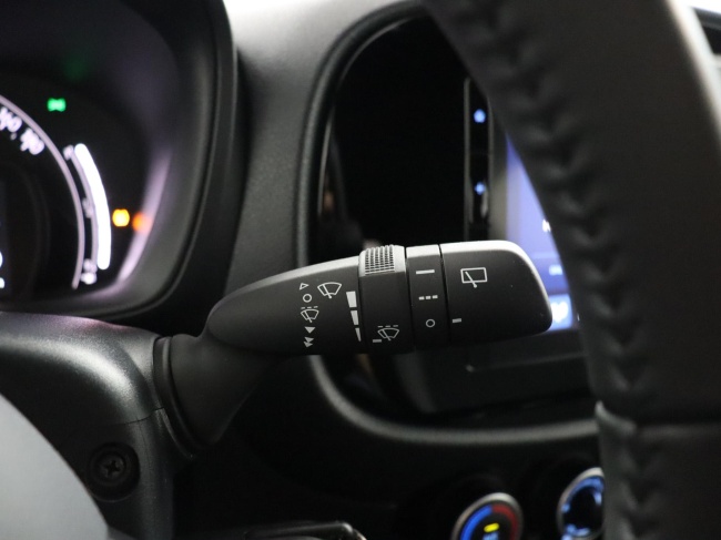 Toyota Aygo X - 1.0 VVT-i MT Play