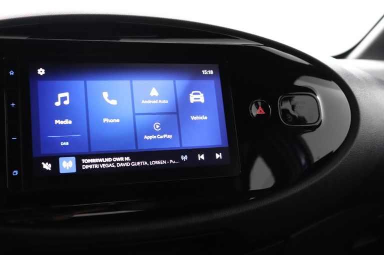 Toyota Aygo X - 1.0 VVT-i MT Play 34