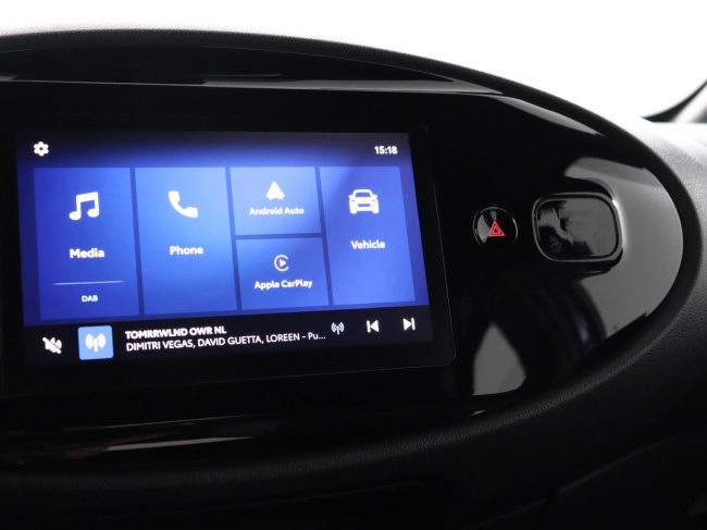 Toyota Aygo X - 1.0 VVT-i MT Play