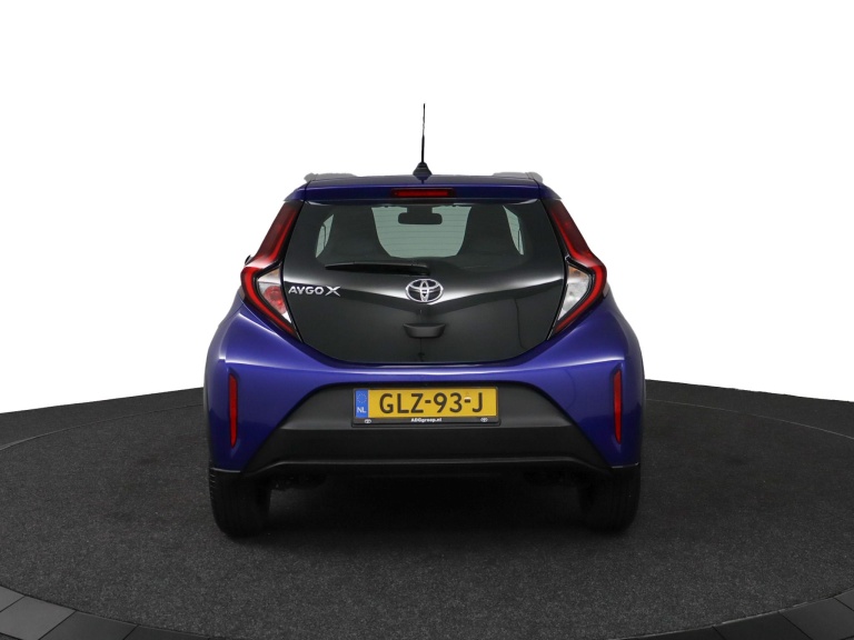 Toyota Aygo X - 1.0 VVT-i MT Play 7