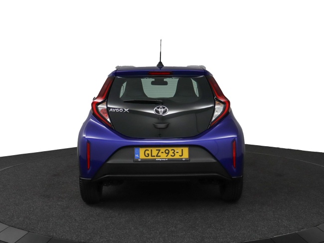 Toyota Aygo X - 1.0 VVT-i MT Play