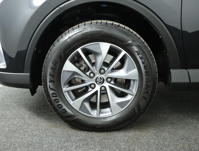 Toyota RAV4 - 2.5 Hybrid AWD Style 37