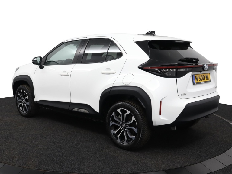 Toyota Yaris Cross - 1.5 Hybrid First Edition 12