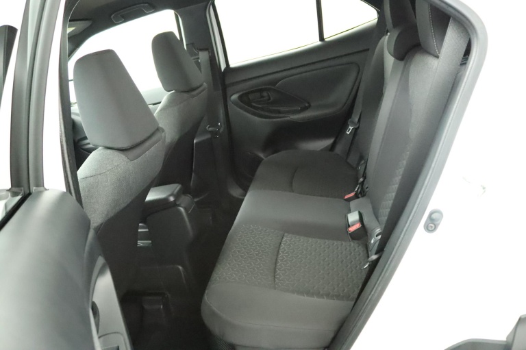 Toyota Yaris Cross - 1.5 Hybrid First Edition 18