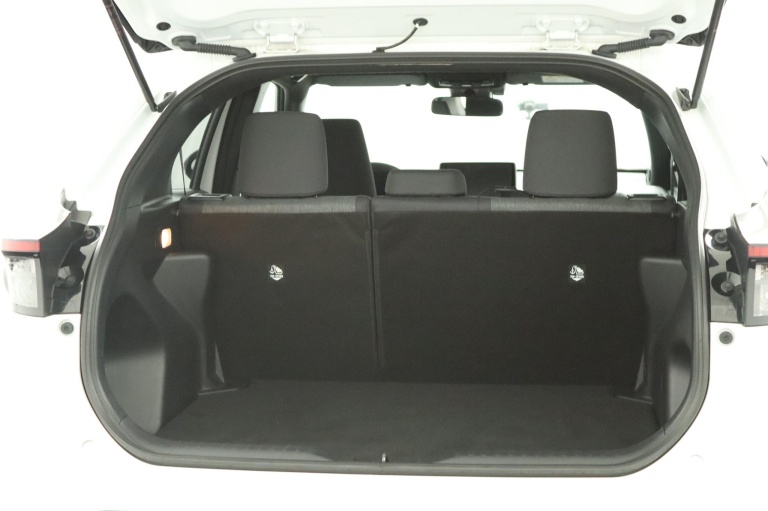 Toyota Yaris Cross - 1.5 Hybrid First Edition 23