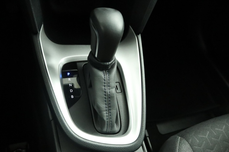 Toyota Yaris Cross - 1.5 Hybrid First Edition 26