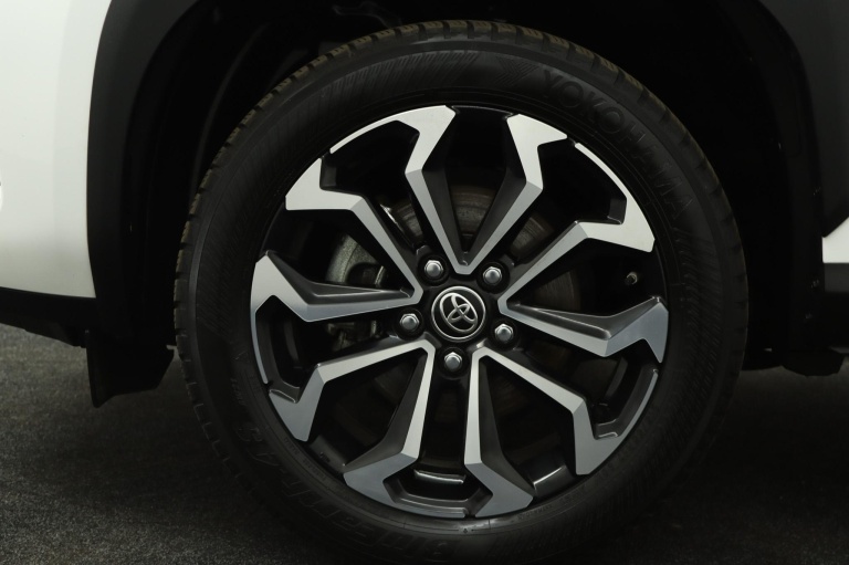 Toyota Yaris Cross - 1.5 Hybrid First Edition 38