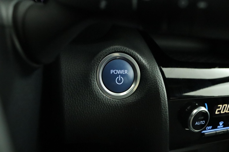 Toyota Yaris Cross - 1.5 Hybrid First Edition 46