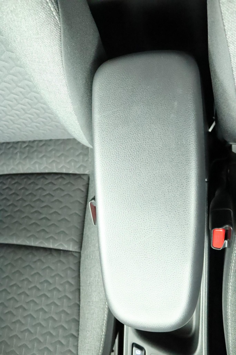 Toyota Yaris Cross - 1.5 Hybrid First Edition 58