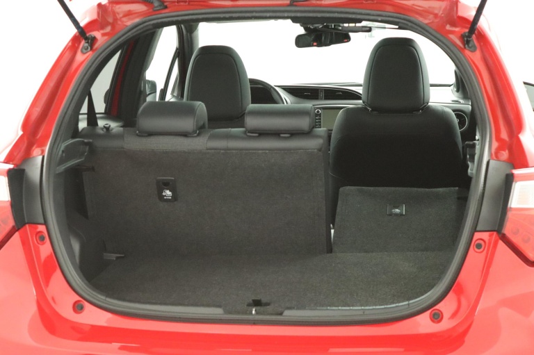 Toyota Yaris - 1.5 Hybrid Premium 25