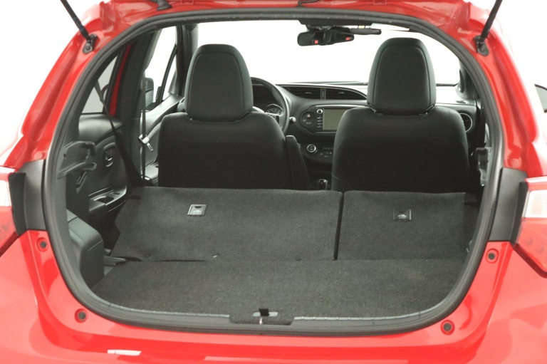 Toyota Yaris - 1.5 Hybrid Premium 26