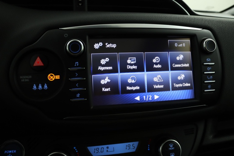 Toyota Yaris - 1.5 Hybrid Premium 55