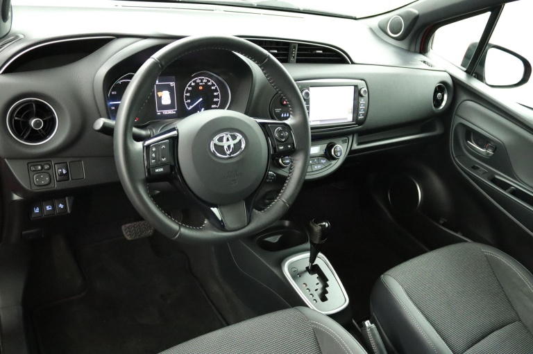 Toyota Yaris - 1.5 Hybrid Premium 61