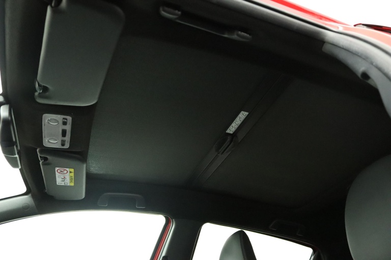 Toyota Yaris - 1.5 Hybrid Premium 64