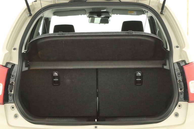 Suzuki Ignis - 1.2 Smart Hybrid Style 23