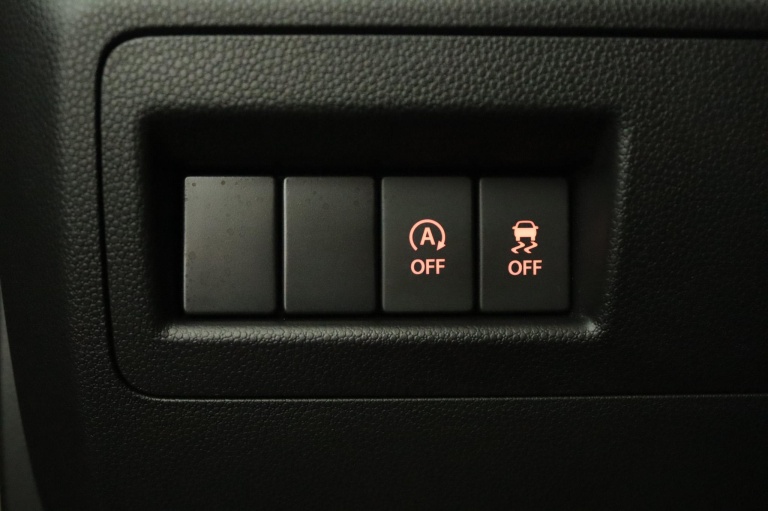 Suzuki Ignis - 1.2 Smart Hybrid Style 30