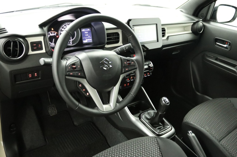 Suzuki Ignis - 1.2 Smart Hybrid Style 64
