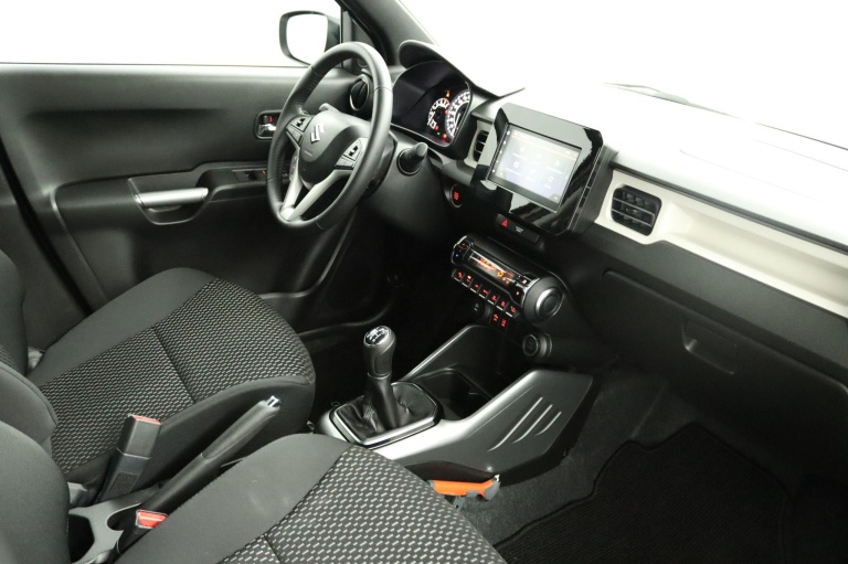 Suzuki Ignis - 1.2 Smart Hybrid Style 66