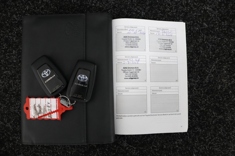 Toyota Corolla Touring Sports - 1.8 Hybrid Business 11