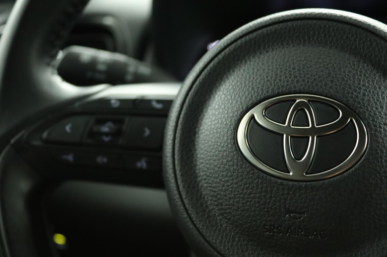 Toyota Yaris - 1.5 Hybrid 115 First Edition 19