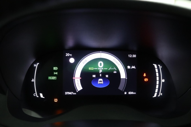 Toyota Yaris - 1.5 Hybrid 115 First Edition 45