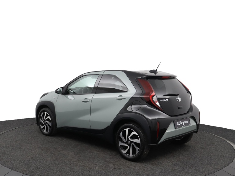 Toyota Aygo X - 1.0 VVT-i S-CVT Pulse 12