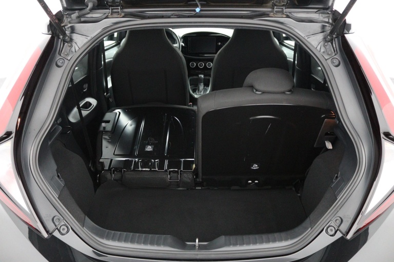 Toyota Aygo X - 1.0 VVT-i S-CVT Pulse 25