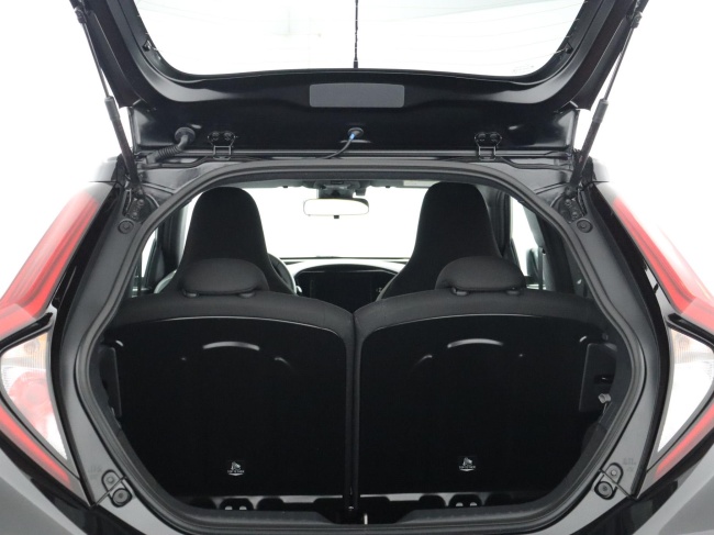 Toyota Aygo X - 1.0 VVT-i MT Pulse