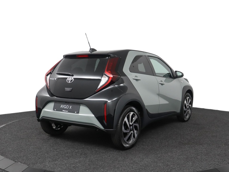 Toyota Aygo X - 1.0 VVT-i MT Pulse 6